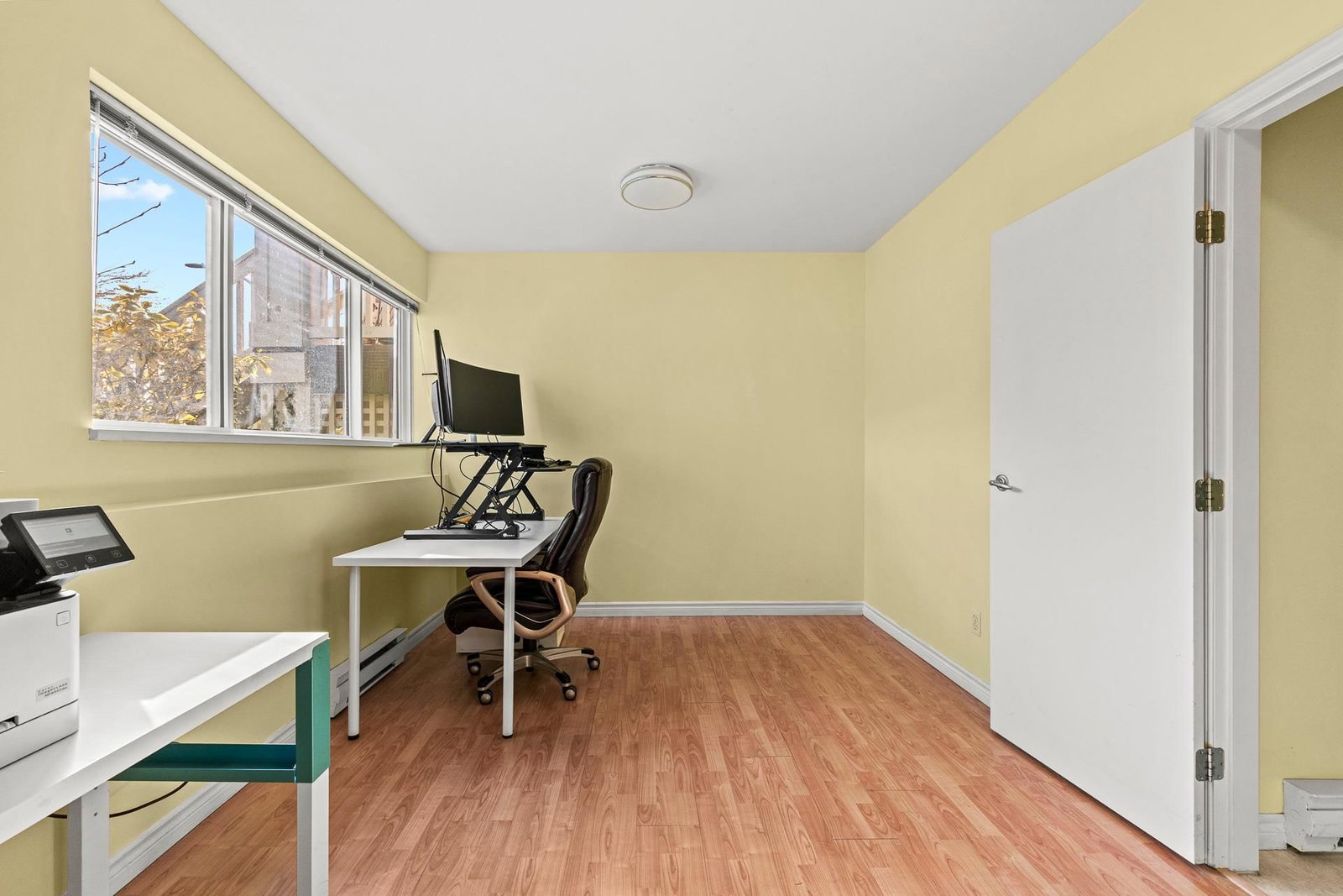 Listing Image 23