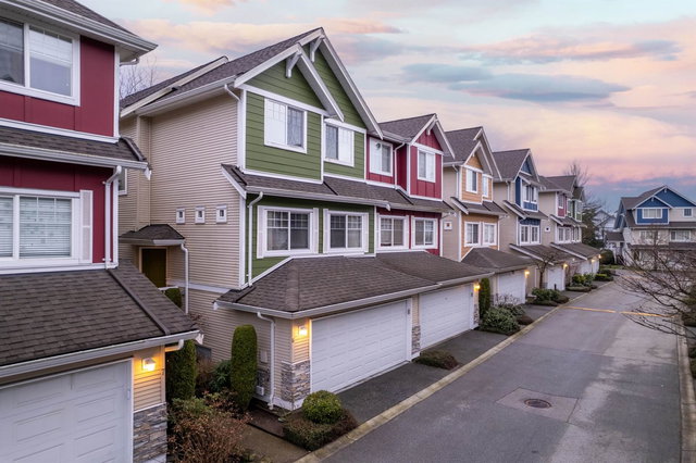 6 - 1108 Riverside Close