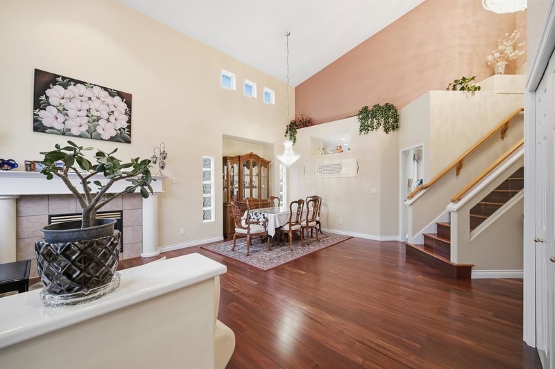 30 Linden Court, Port Moody, V3H 5C1 | Image 3