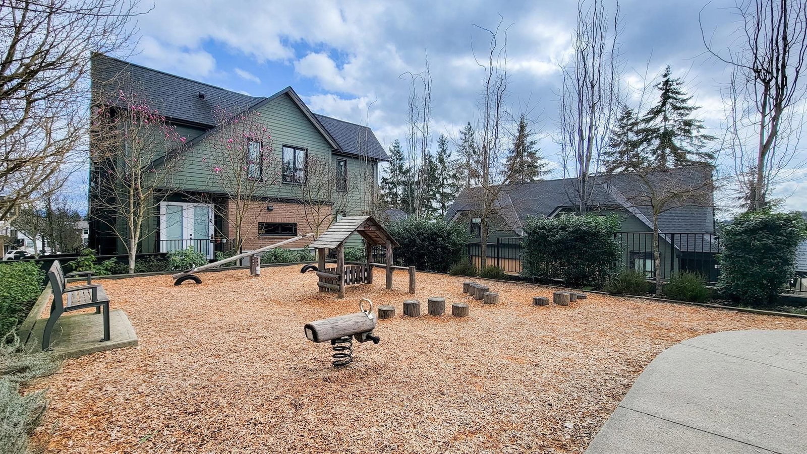 Listing Image 37