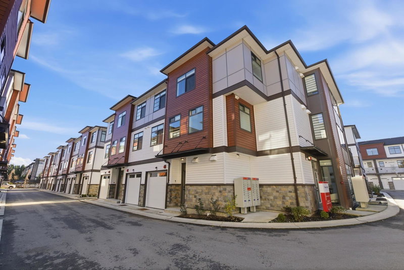 48 - 8430 Nottman Street, Mission, V2V 3W4 | Image 2