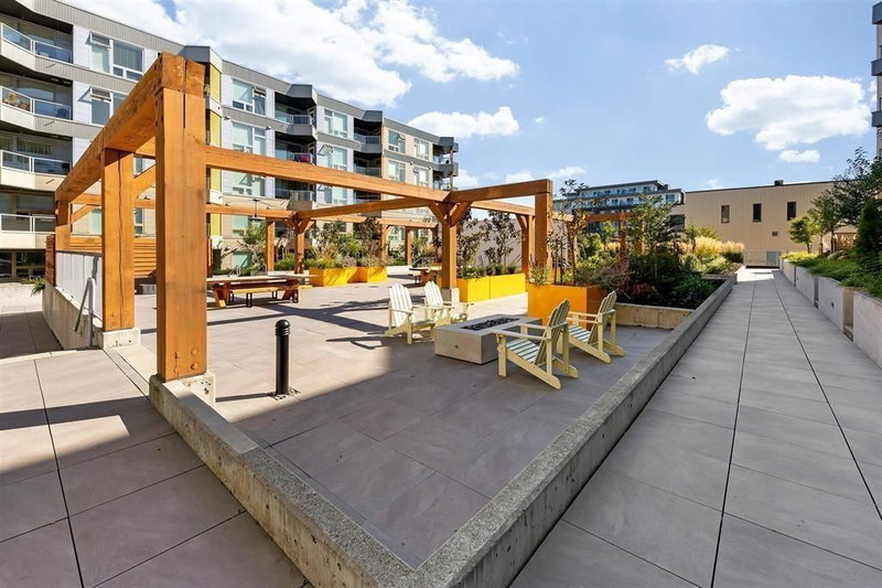 410 - 32828 Landeau Place, Abbotsford, V2S 0M4 | Image 2