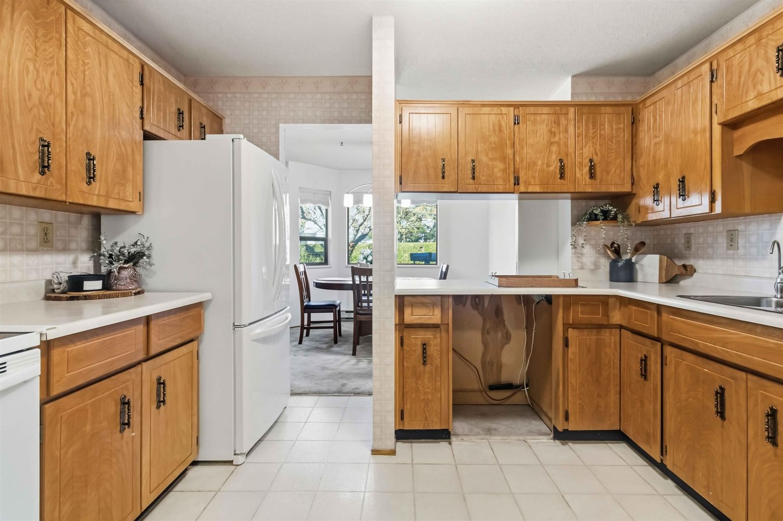 Listing Image 17