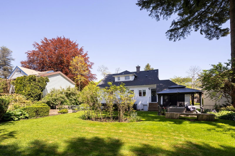 438 Fourth Street, New Westminster, V3L 2V4 | Image 2