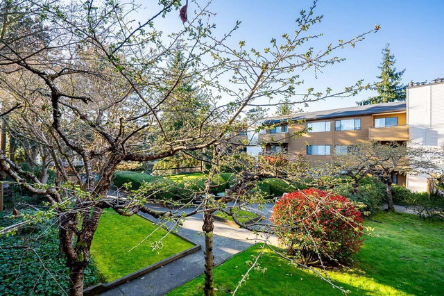 254 - 7293 Moffatt Road