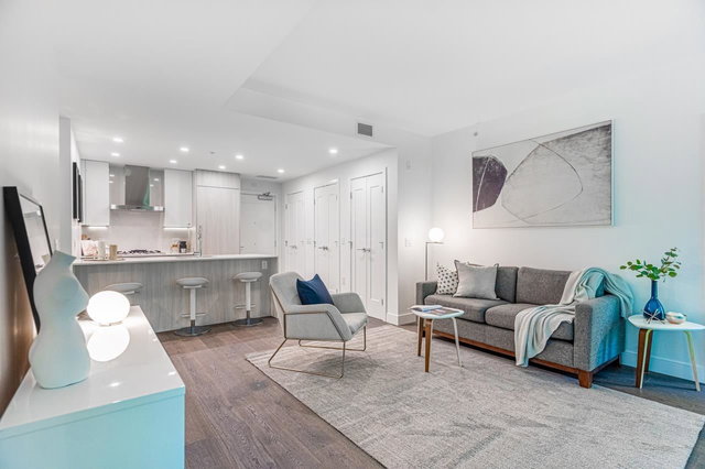 209 - 488 58th Avenue W