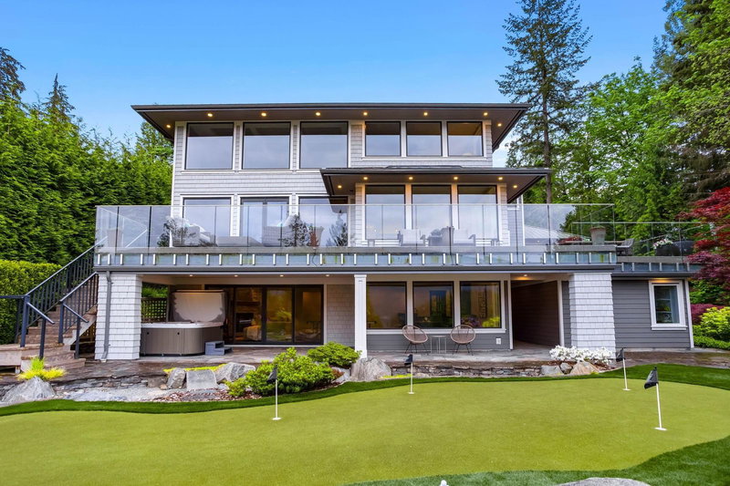 3377 Senkler Road, Port Moody, V3H 4S3 | Image 3