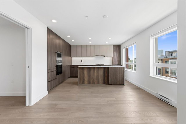 307 - 3590 39th Avenue W