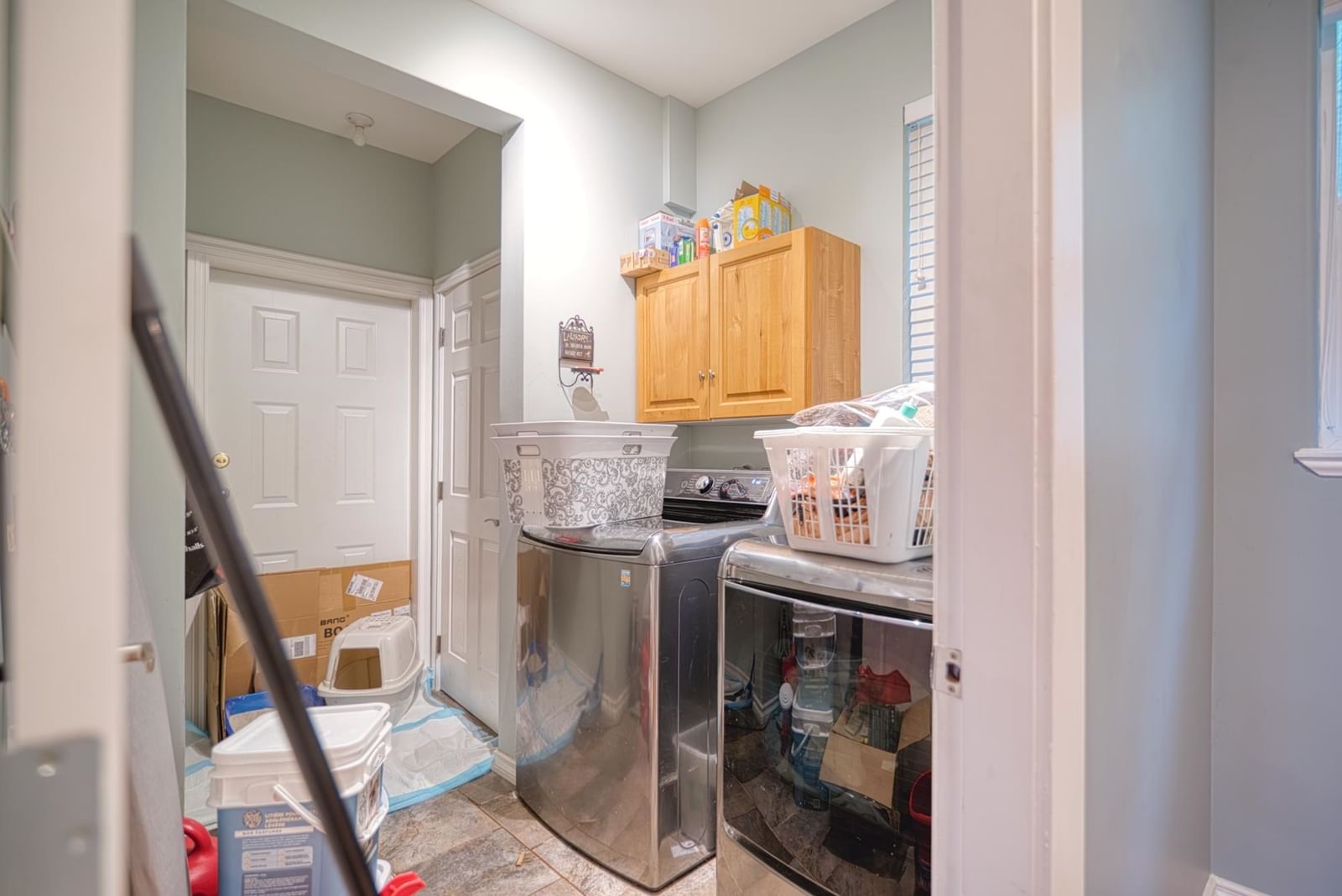 Listing Image 22