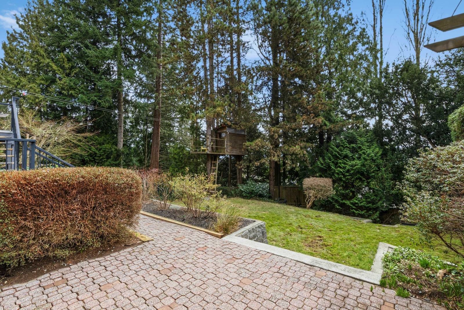 Listing Image 25