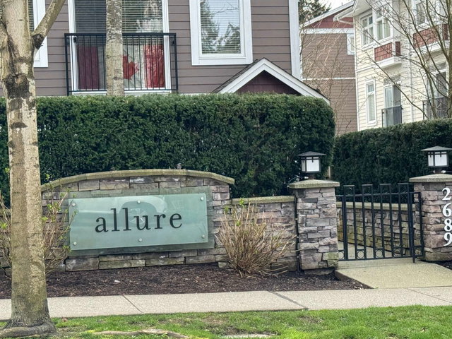 19 - 2689 Parkway Drive