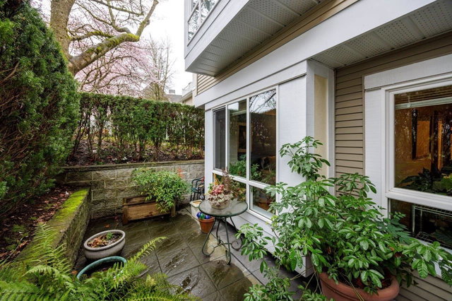 79 - 6588 Southoaks Crescent