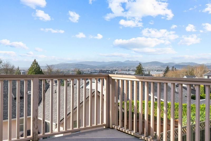 34495 Picton Place, Abbotsford, V2S 7H6 | Image 2