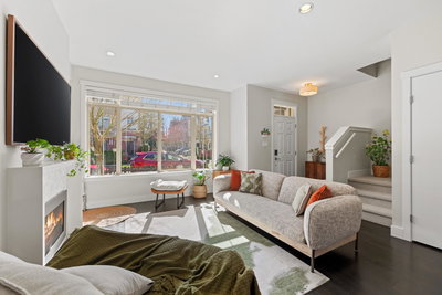 16511 24a Avenue | Surrey | Image