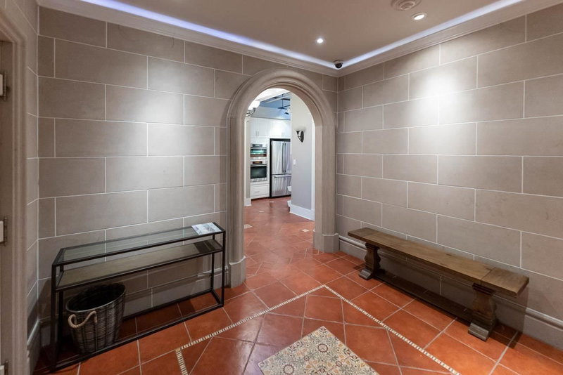 1230 - 1230 Hamilton Street, Vancouver, V6B 2S8 | Image 3