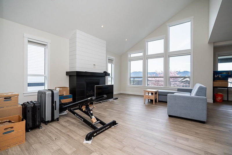 51049 Coleraine Avenue, Chilliwack, V4Z 0C1 | Image 3