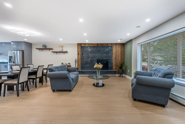 Upper House - 8926 Shepherd Way