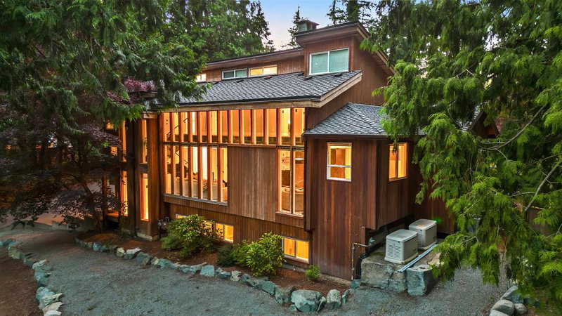 25011 Ferguson Avenue, Maple Ridge, V2W 1H4 | Image 2