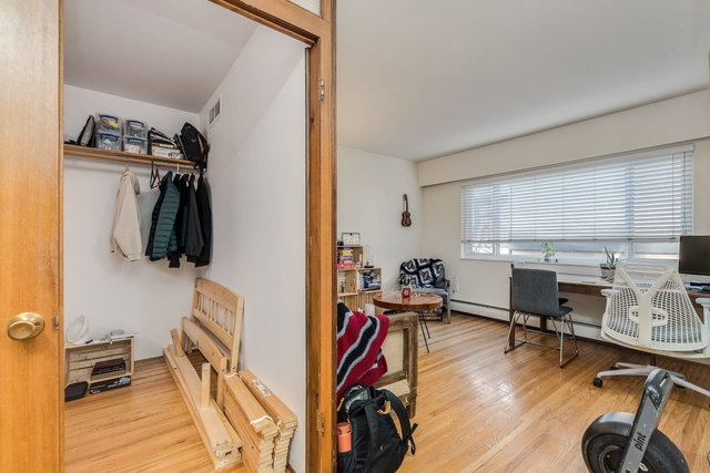 202 - 1985 W 8th Avenue