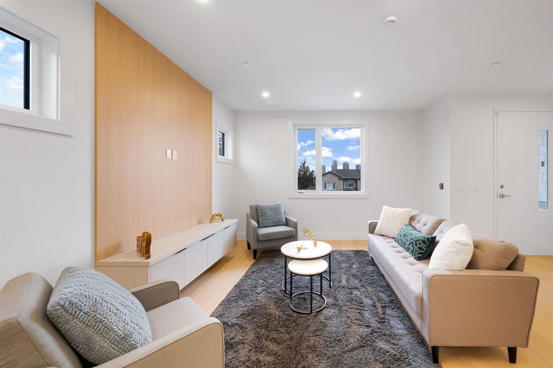 3 - 4855 Venables Street, Burnaby, V5C 3A9 | Image 3