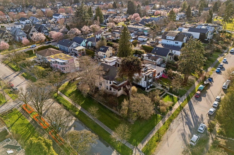 2798 Yale Street, Vancouver, V5K 1C3 | Image 2