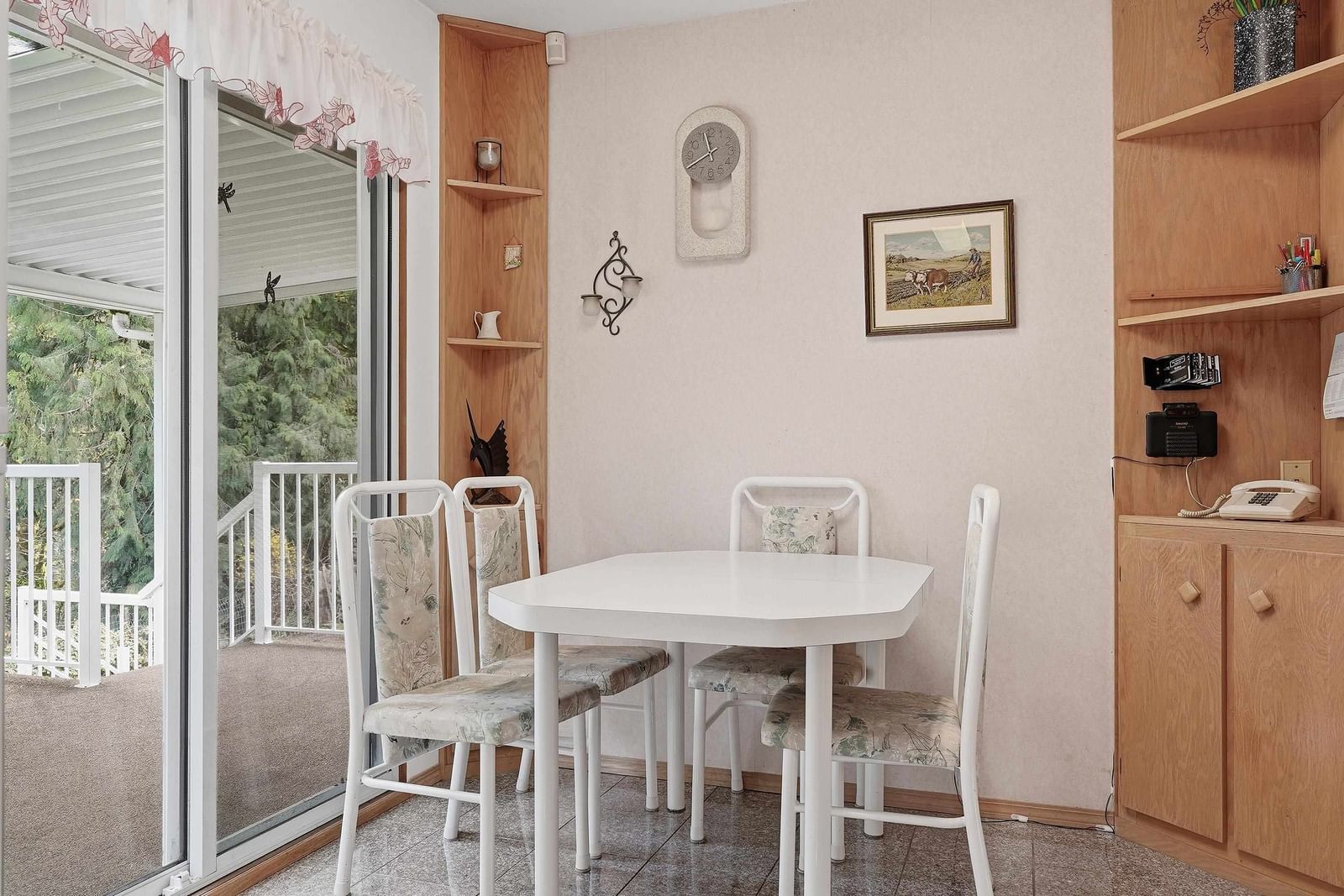 Listing Image 16