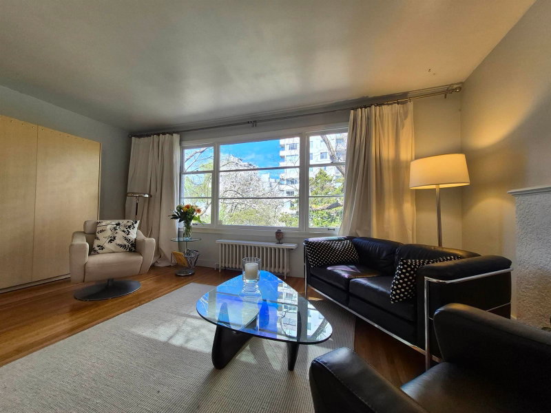 303 - 1565 Burnaby Street