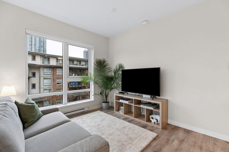 315 - 615 Cottonwood Avenue, Coquitlam, V3J 2S5 | Image 2