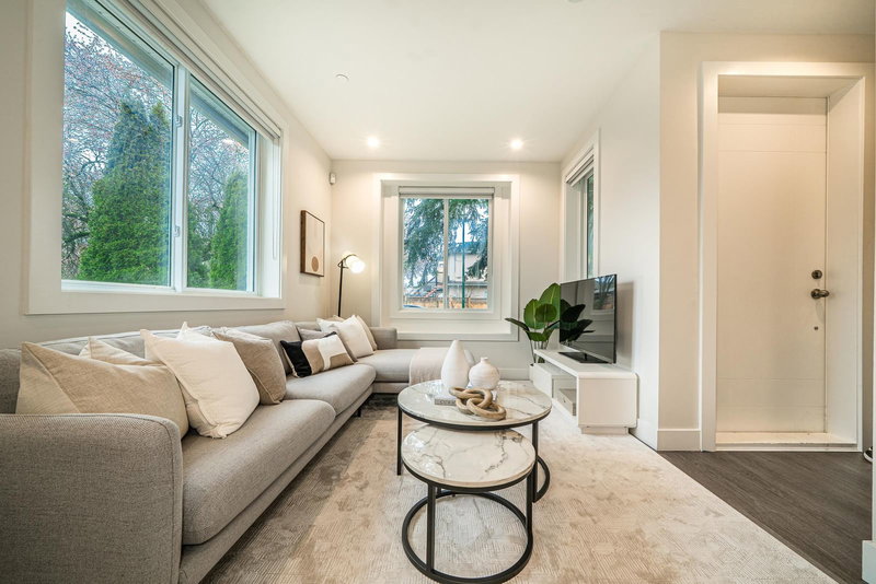 7261 Sherbrooke Street, Vancouver, V5X 1T7 | Image 2