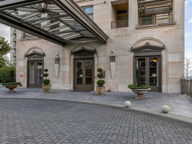 1201 - 2288 Bellevue Avenue