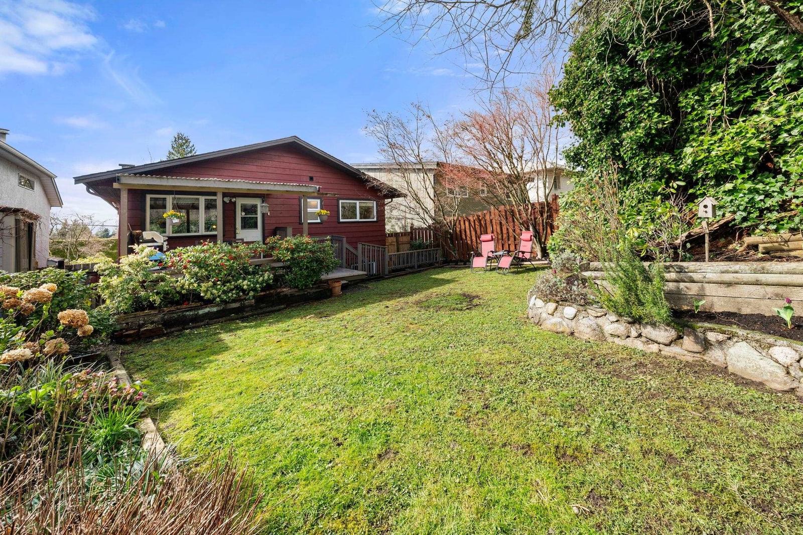 Listing Image 14