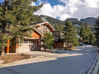 2 - 2324 Taluswood Place | Whistler | Image