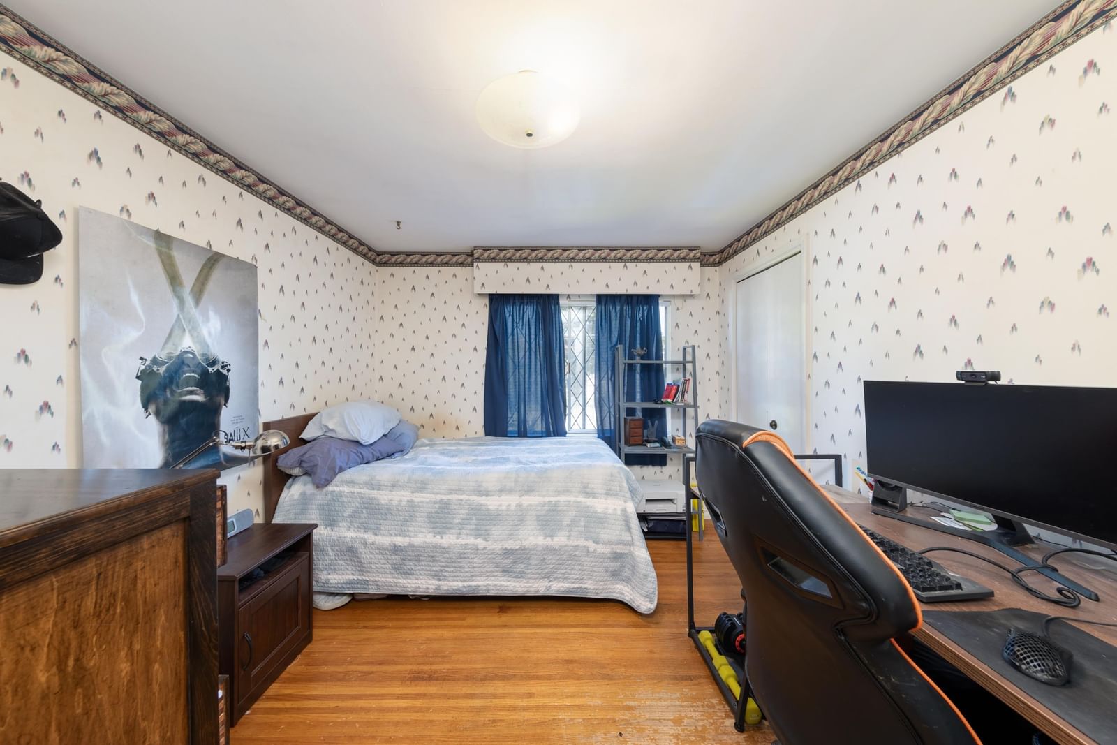 Listing Image 14