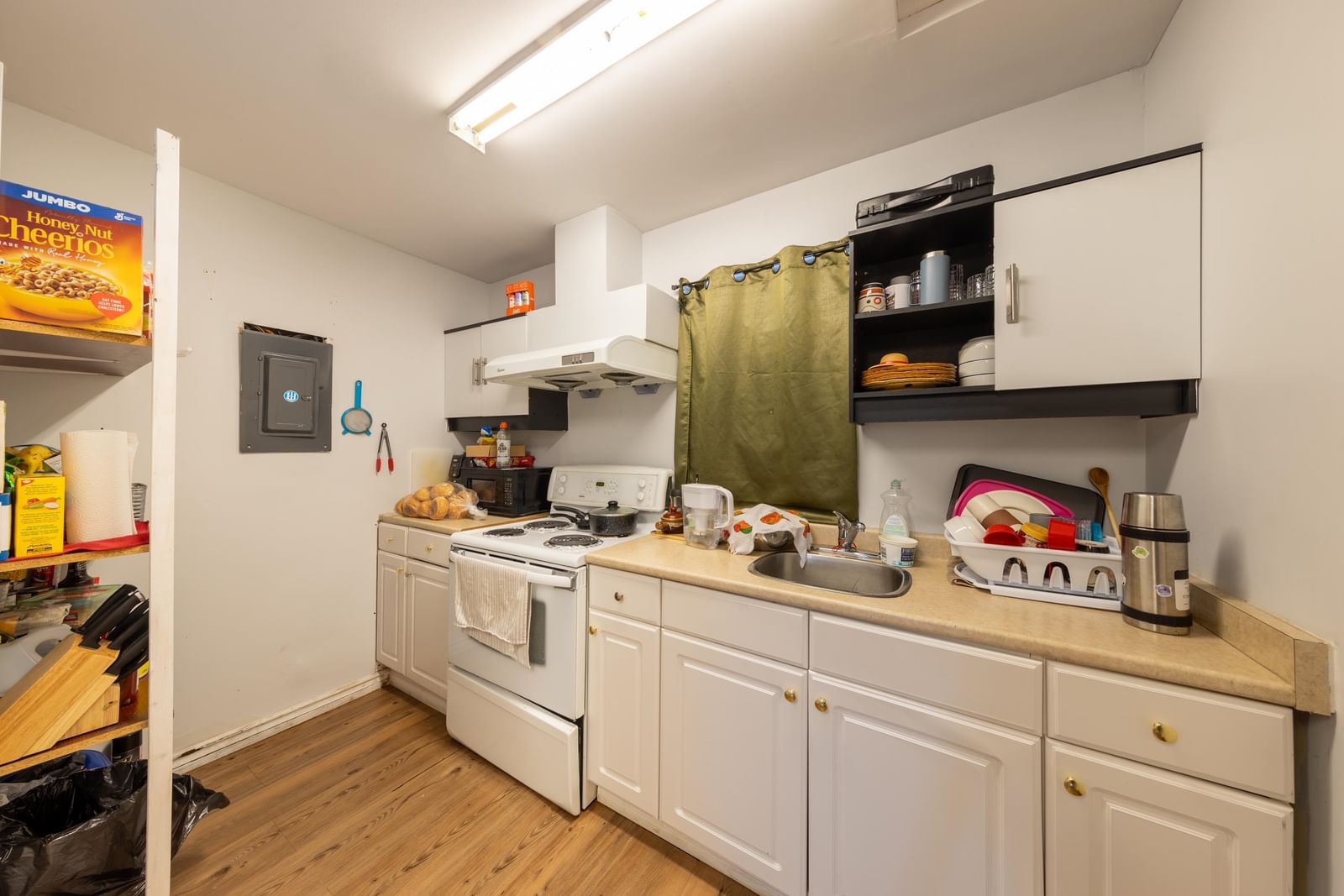 Listing Image 20