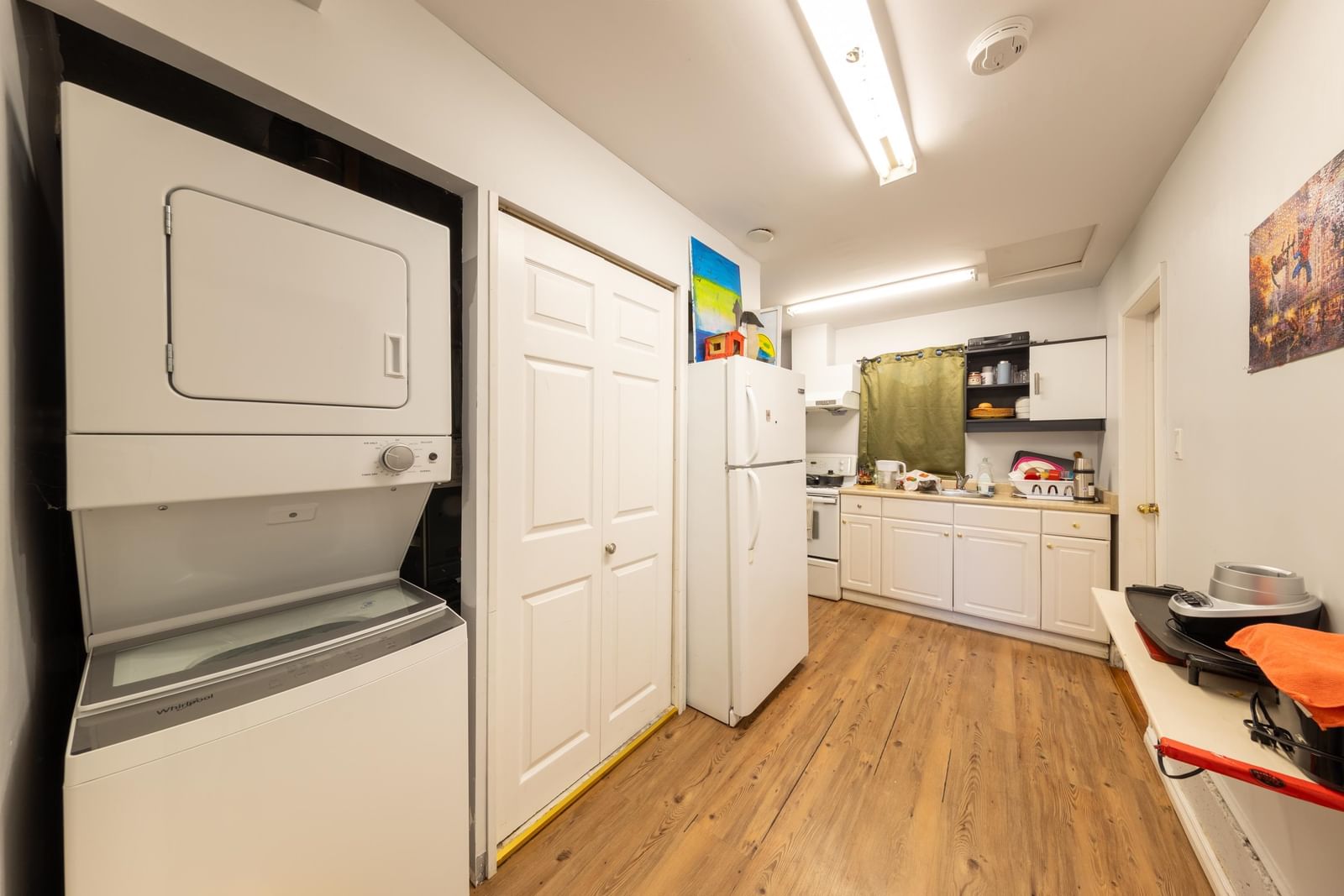 Listing Image 21