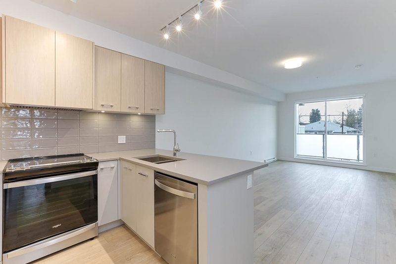206 - 4933 Clarendon Street, Vancouver, V5R 0J6 | Image 2