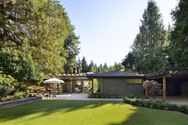 5075 Howe Sound Lane