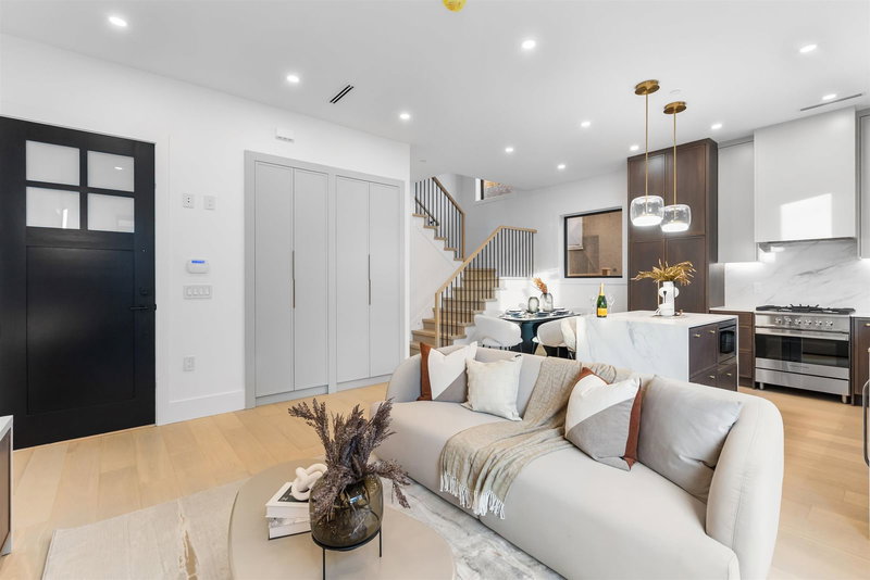 2 - 546 46th Avenue, Vancouver, V5W 2A3 | Image 3