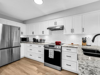 222 - 10866 City Park Way
