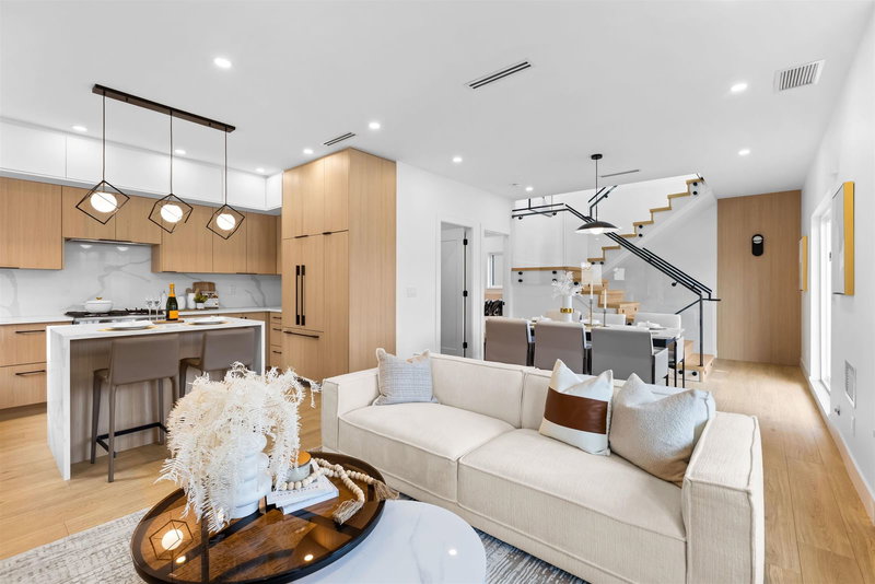 2 - 7353 12th Avenue, Burnaby, V3N 2J8 | Image 2