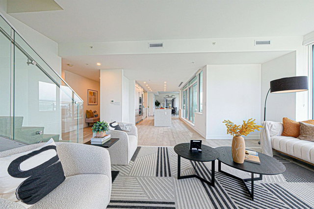 602 - 7638 Cambie Street