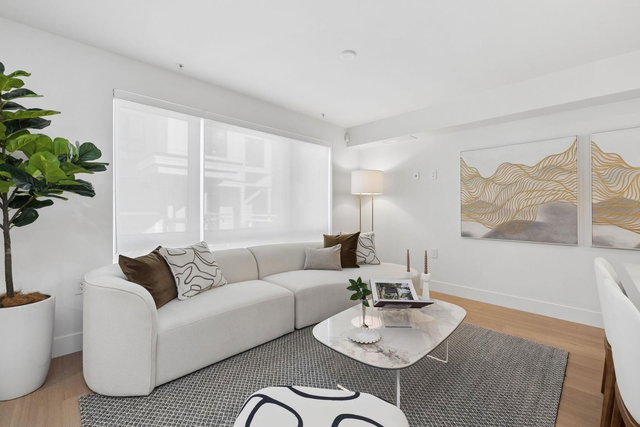 122 - 578 24 Avenue W