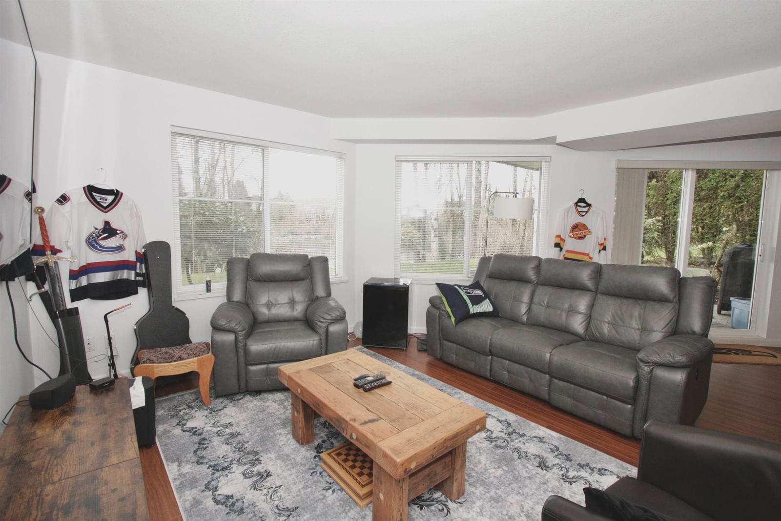Listing Image 24