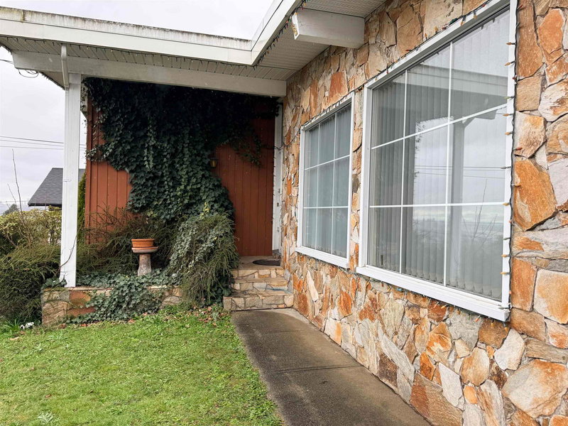 362 Seaforth Crescent, Coquitlam, V3K 2M4 | Image 2