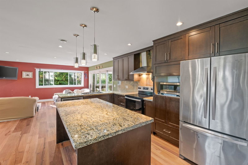 1329 Appin Road, North Vancouver, V7J 2T4 | Image 3