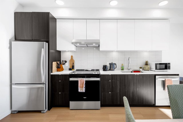 306 - 37994 2nd Avenue