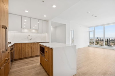 401 - 7728 Park Crescent | Burnaby | Image