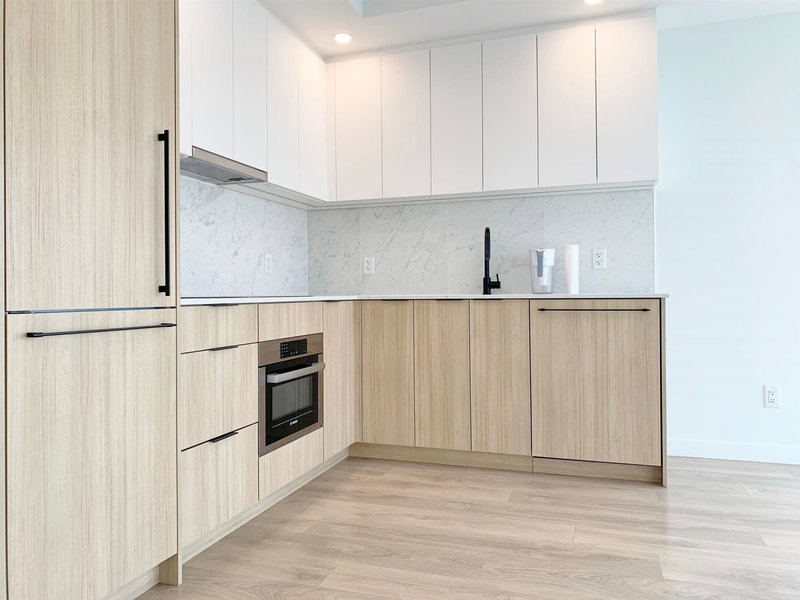 1511 - 13685 102 Avenue, Surrey, V3T 1N7 | Image 3