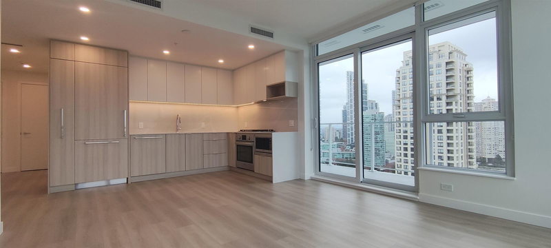 6075 Wilson Avenue, Burnaby, V5H 2R5 | Image 3