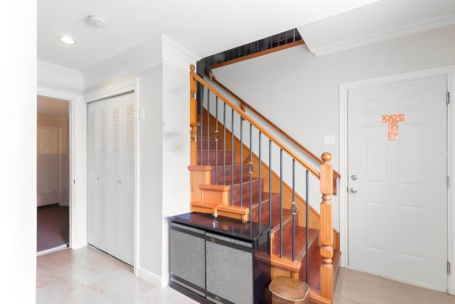 7487 Rosewood Street